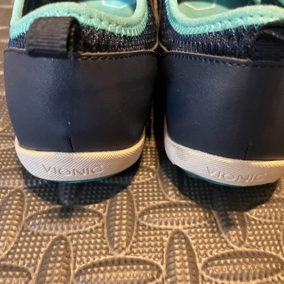 Vionic Navy Blue Orthaheel Technology Ailie Hoop and Loop Mary Jane Sneakers 7.5 - Picture 4 of 10